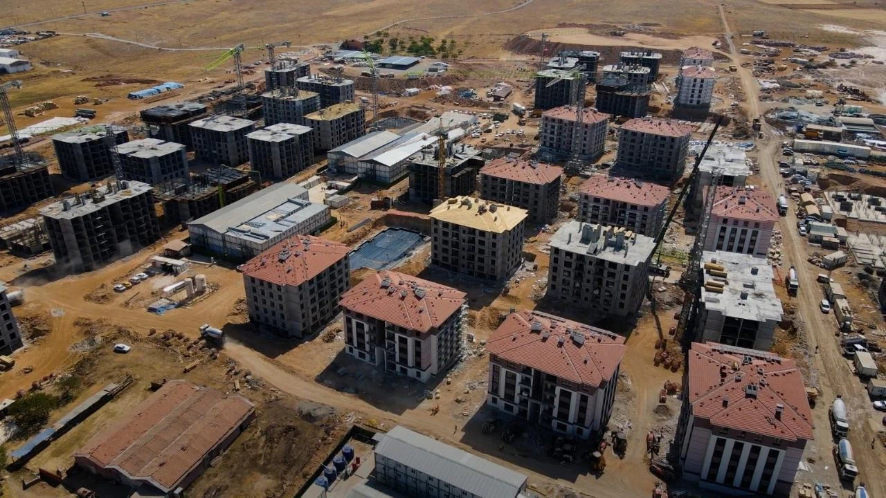 Özhaseki: “Malatya’da 130 bin 419 bağımsız bölüm yapacağız”