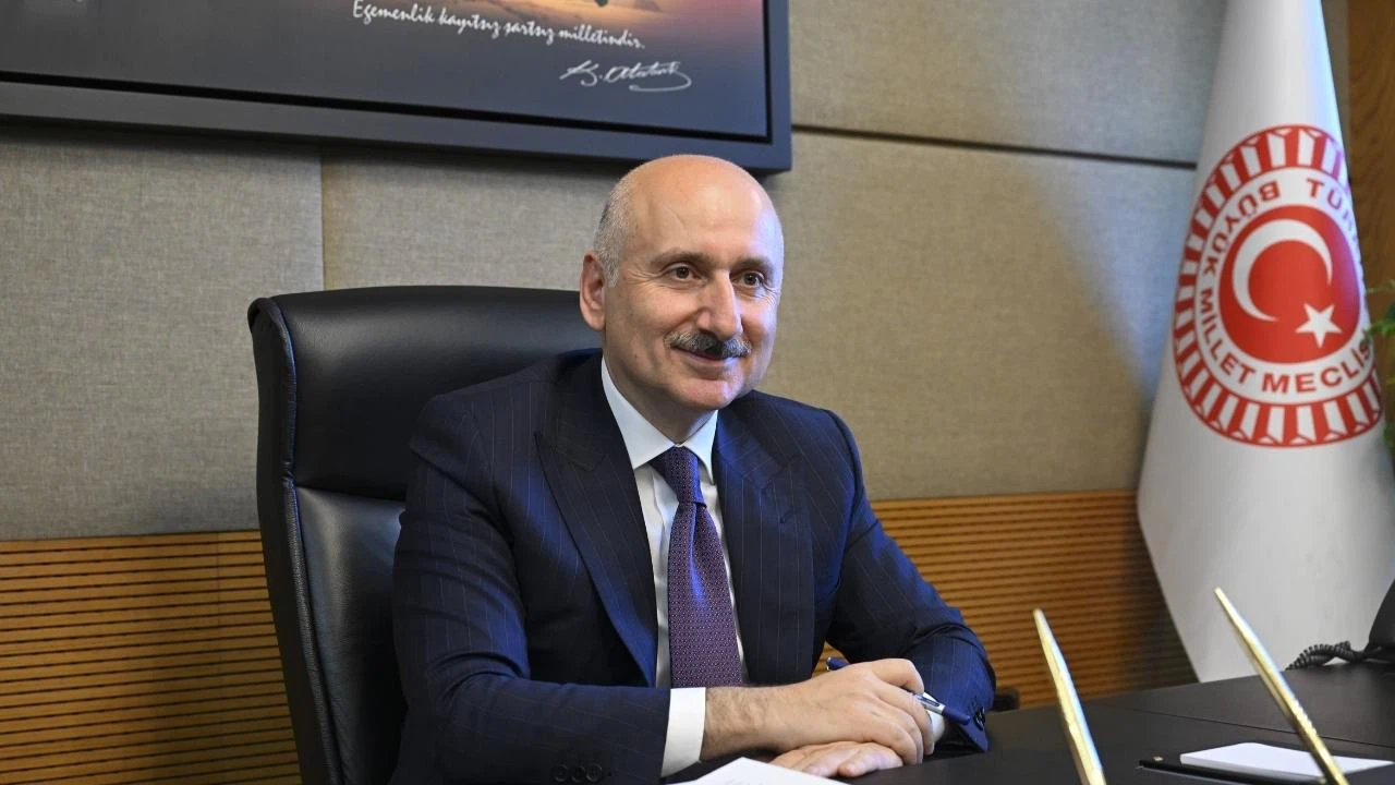 Adil Karaismailoğlu'ndan kentsel dönüşüm açıklaması: Süreci hızlandırıyoruz