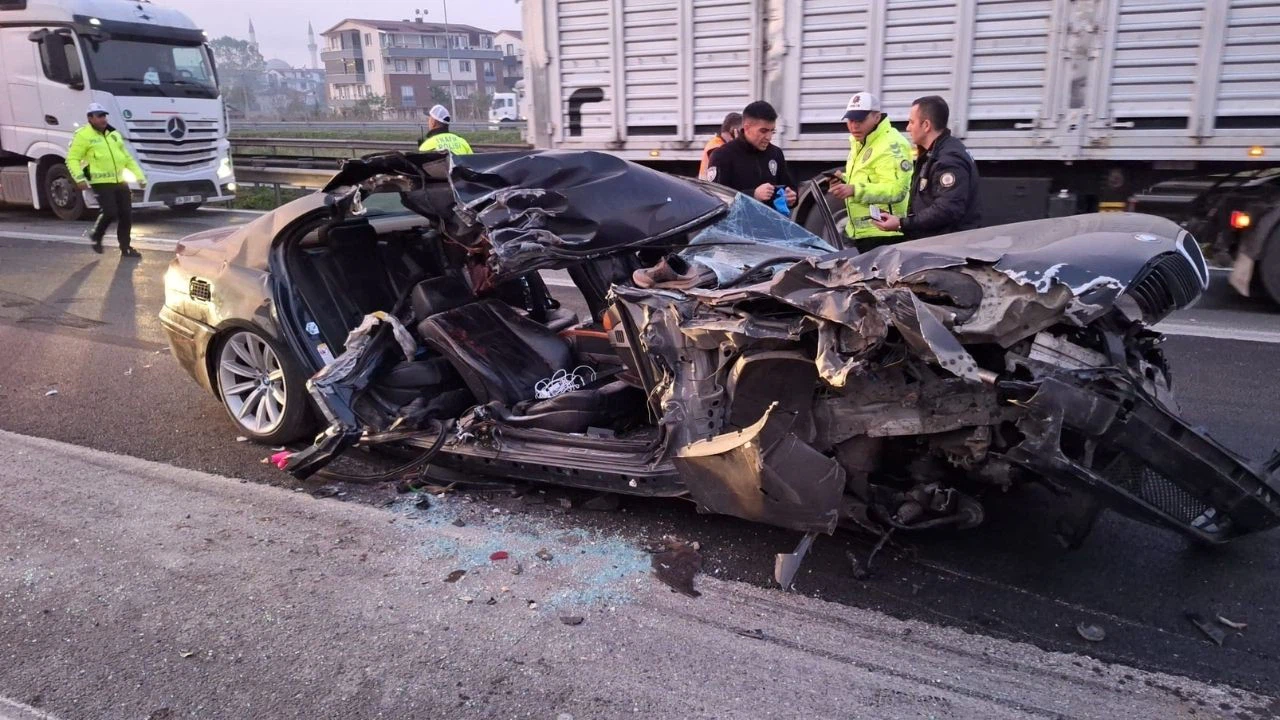 Anadolu Otoyolu'nda feci kaza! Ölü ve yaralılar var!