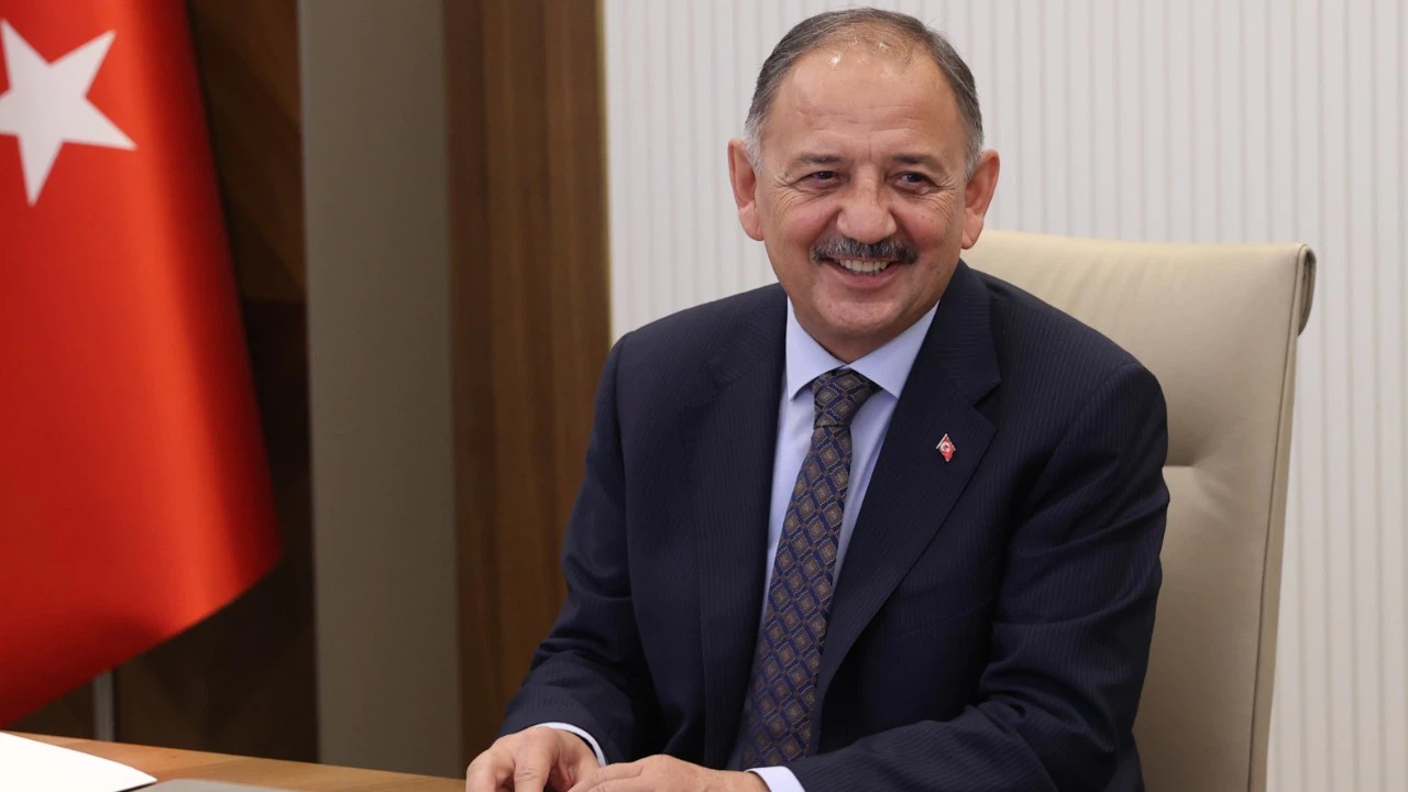 Bakan Özhaseki: Her şey, çocuklarımızın yüzünü güldürebilmek için