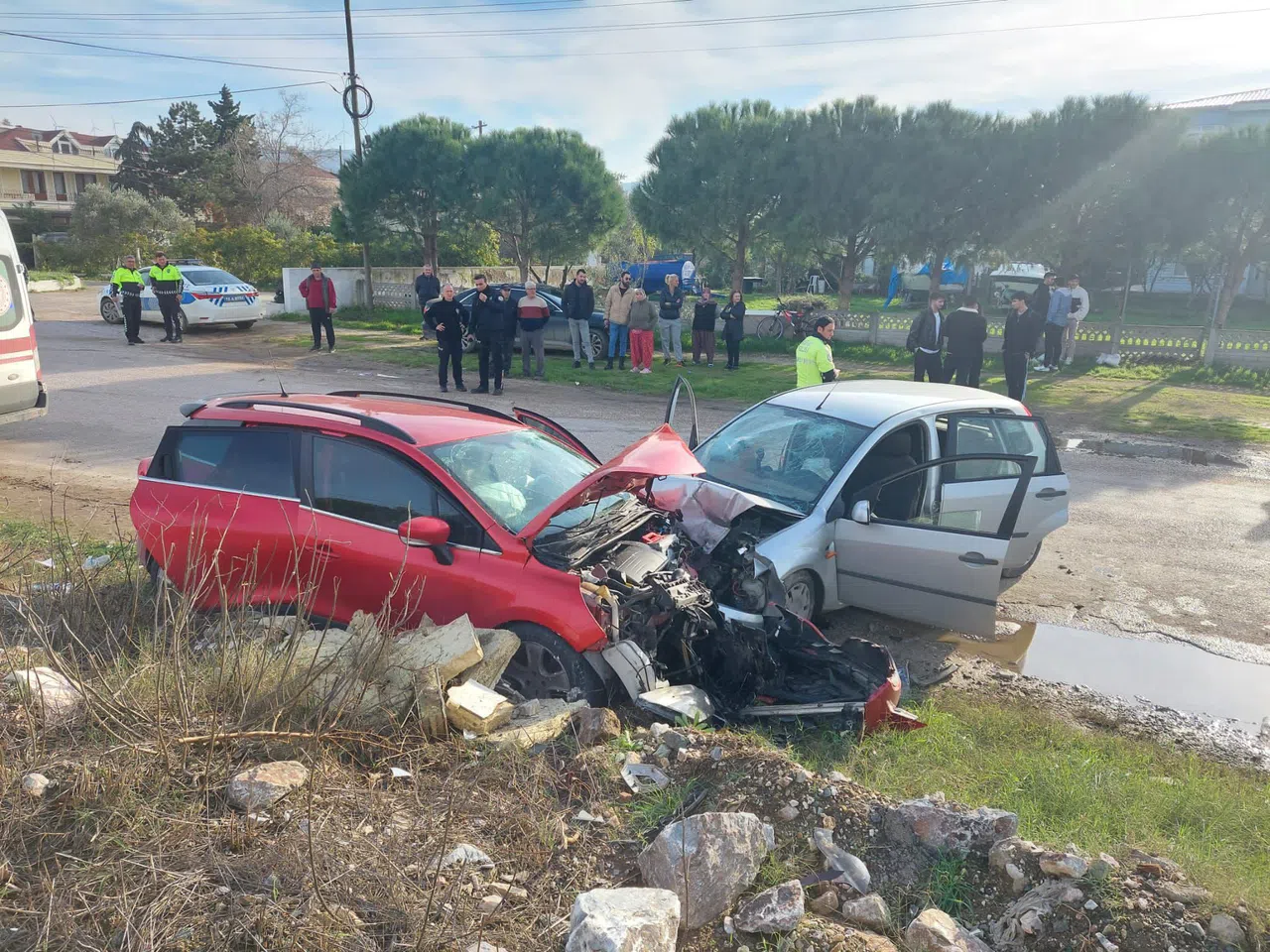 Bandırma'da hatalı sollama: 8 yaralı