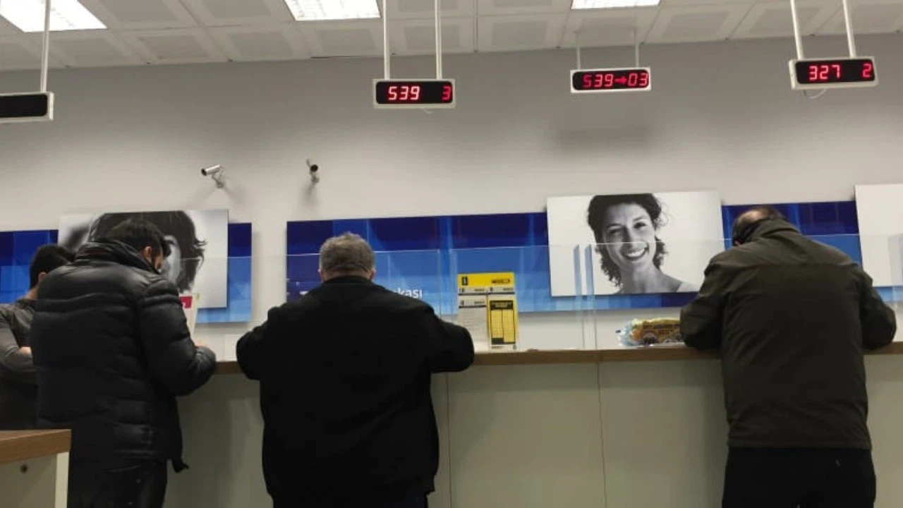 Bankada sırası gecikince asılsız bomba ihbarında bulundu