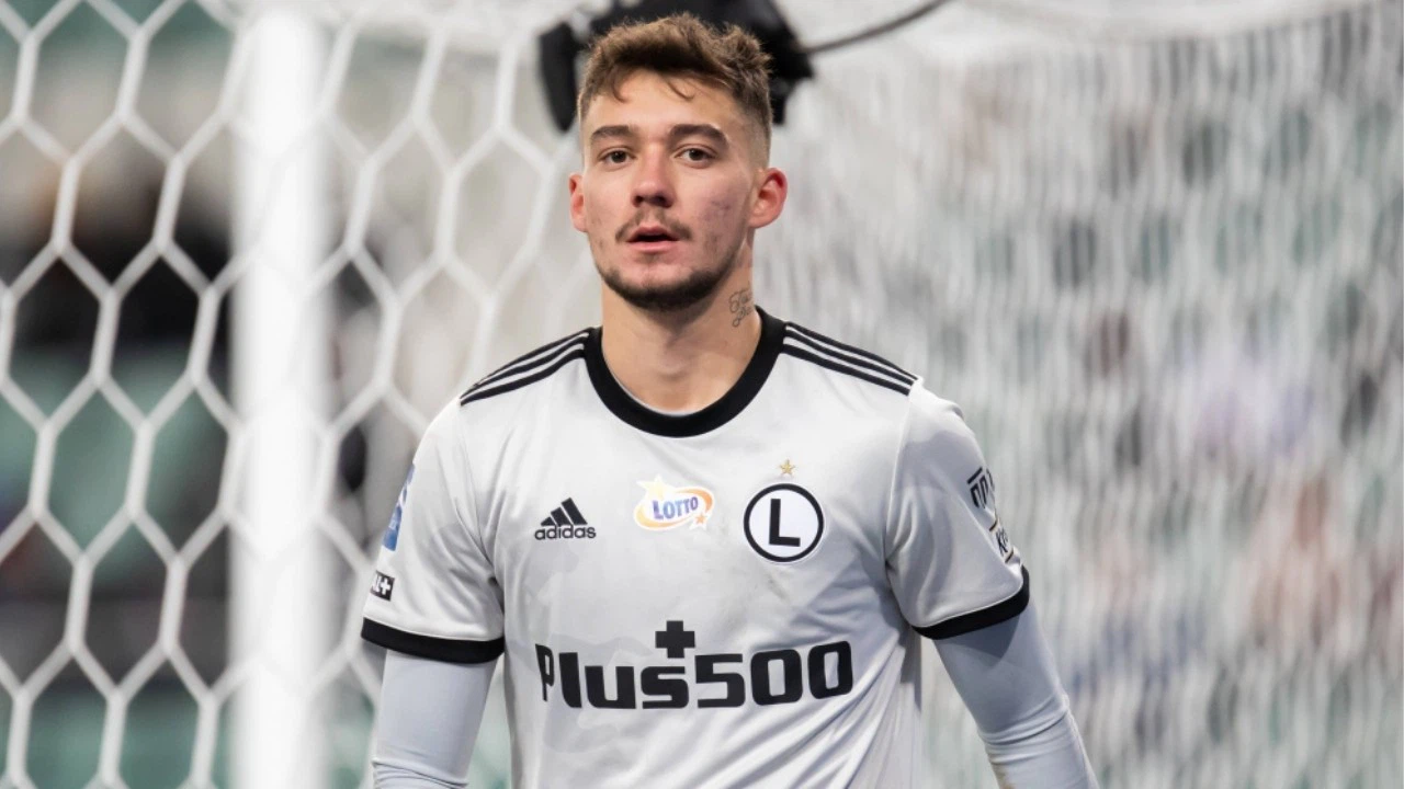 Beşiktaş yeni transferini KAP'a bildirdi!