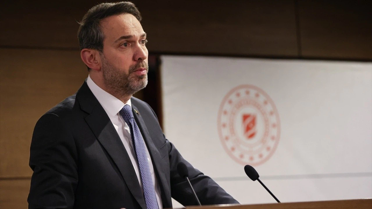 Elektrik ve doğal gaza zam gelecek mi? Bakan Bayraktar duyurdu