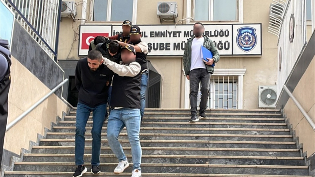 Silahla yaralayıp 110 bin dolarını gasp etmişlerdi: Tutuklandılar!