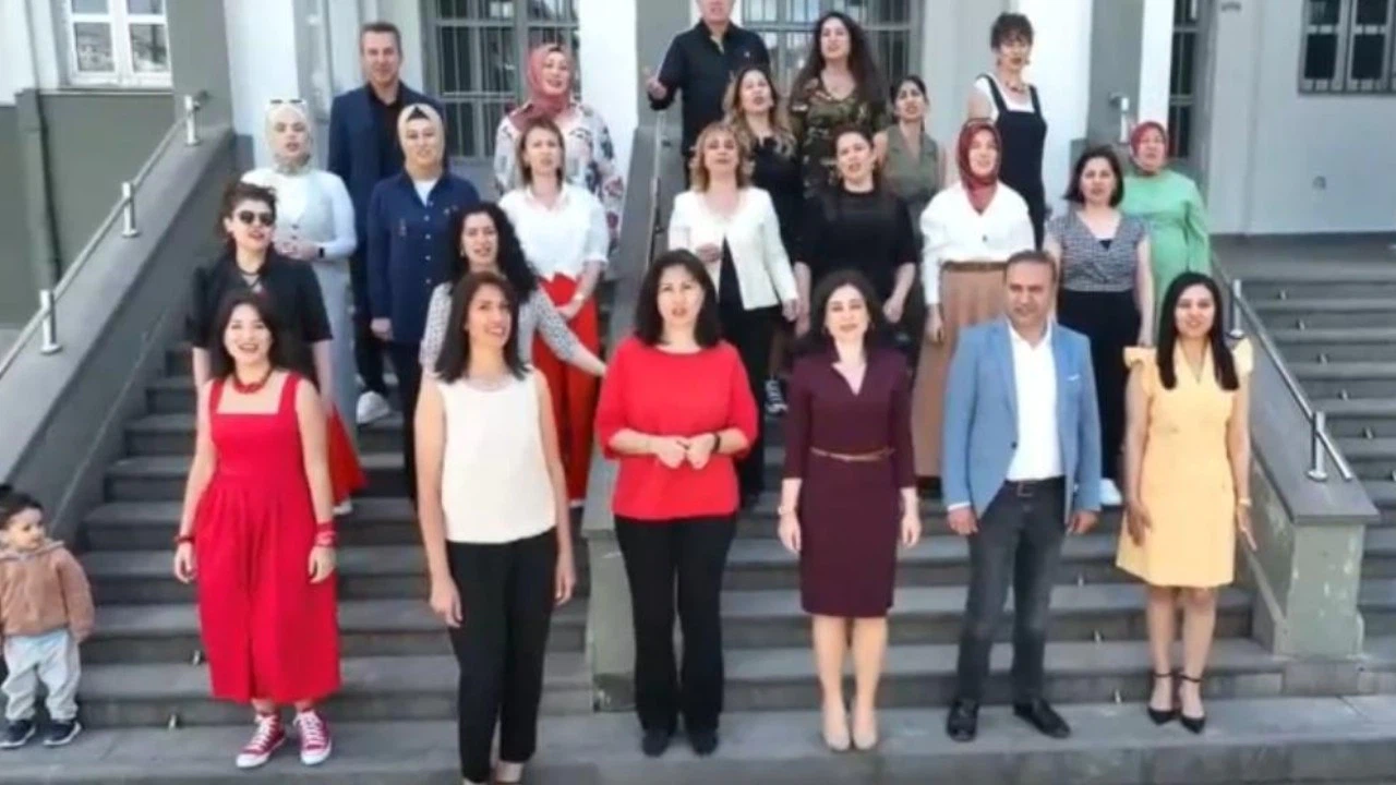 Öğretmenlerden, Ankara Türküleri!