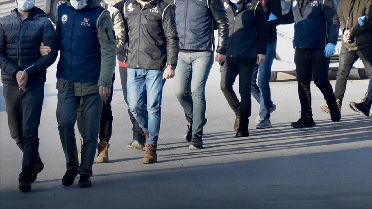 FETÖ/PDY'nin Kara Kuvvetleri mahrem yapılanmasına operasyon!