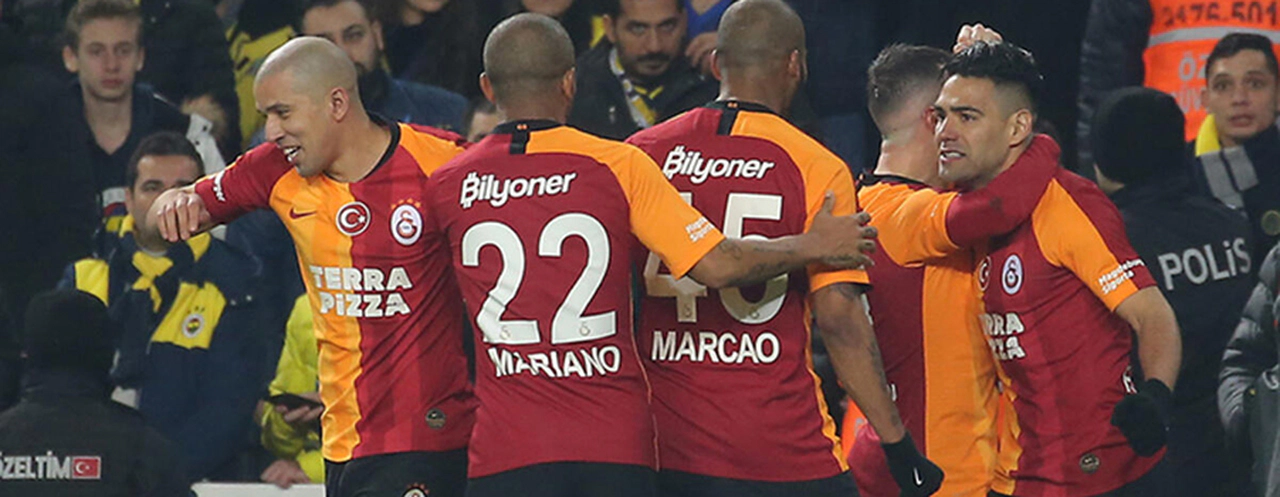 Cezayirli yıldız ayrılmak istiyor