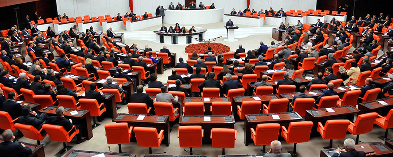 Sosyal medya düzenlemesine Almanya modeli