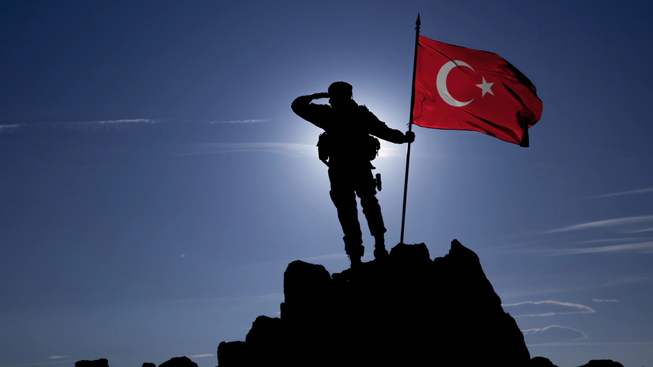 Mehmetçik destan yazıyor! Kritik bölge düştü