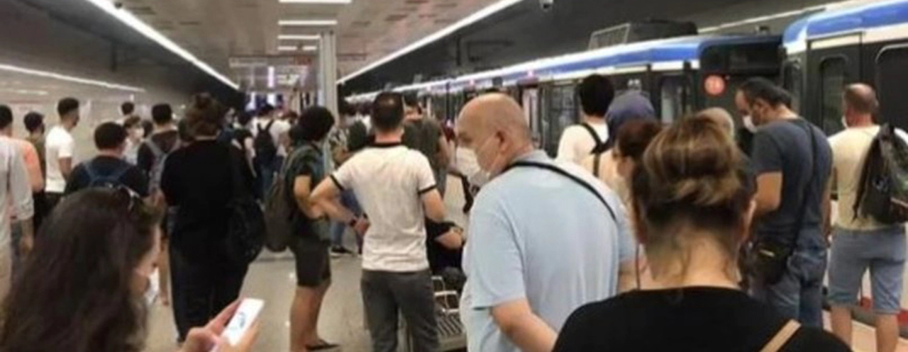 İstanbul'da tramvay şoku!