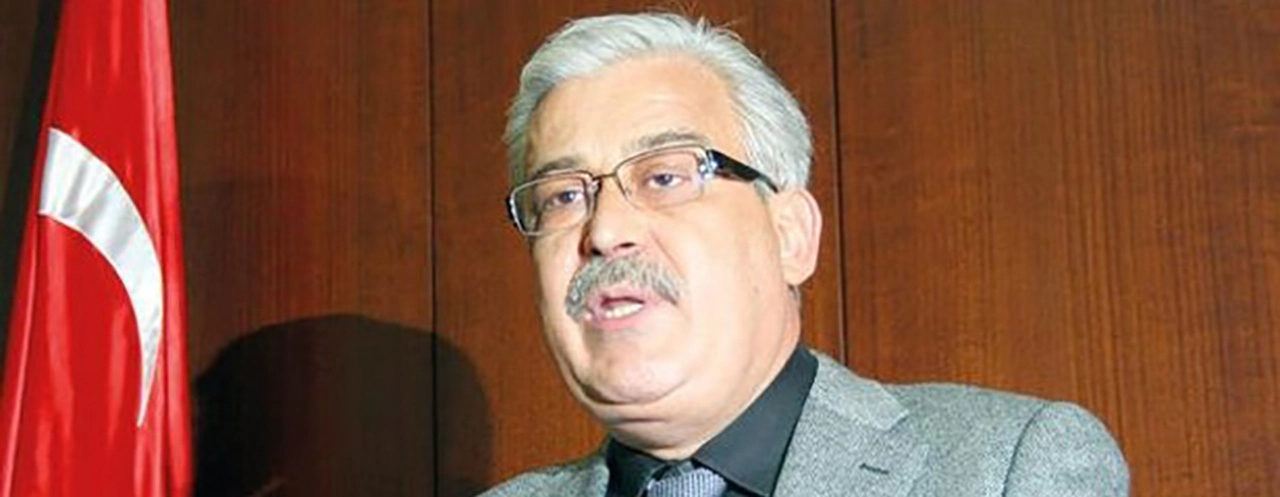 Eski rektörden 539 hayali ameliyat