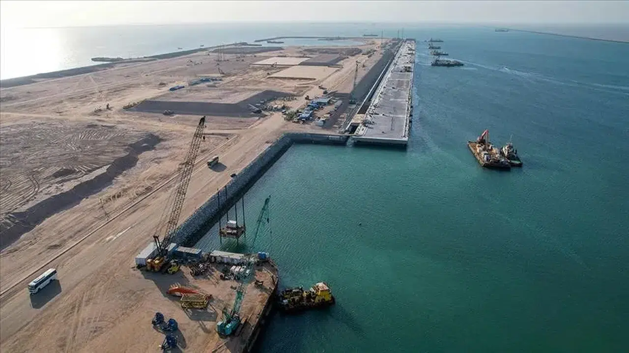 Bölgesel çatışmalar, Türkiye güzergahındaki Orta Koridor ve Kalkınma Yolu'nun önemini artırdı