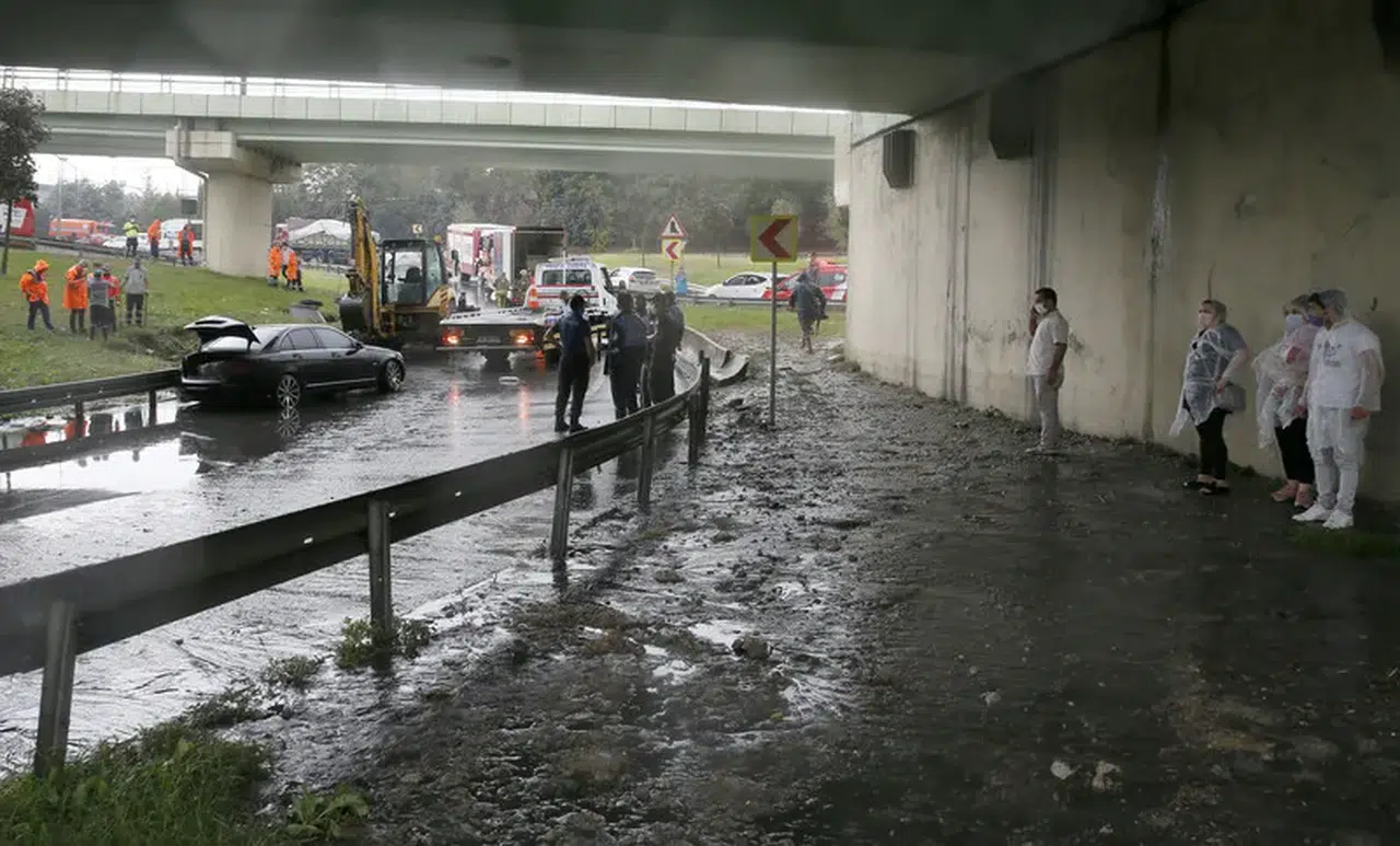 İstanbul'un ilçelere göre sel riski haritası çıkarıldı