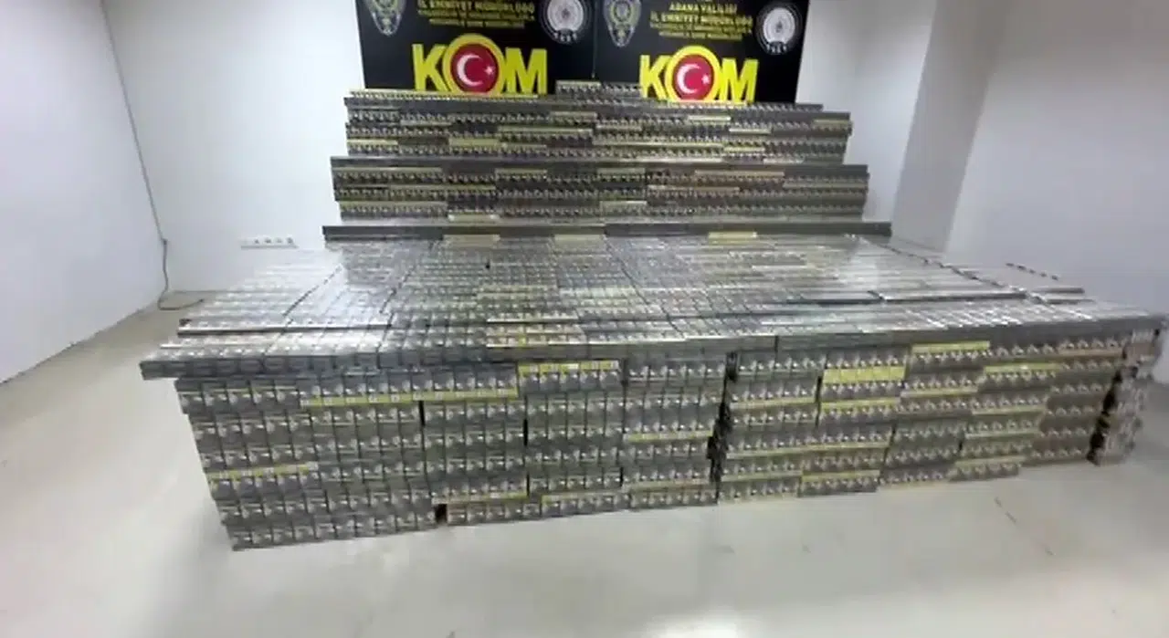 Adana'da 50 bin paket kaçak sigara ele geçirildi