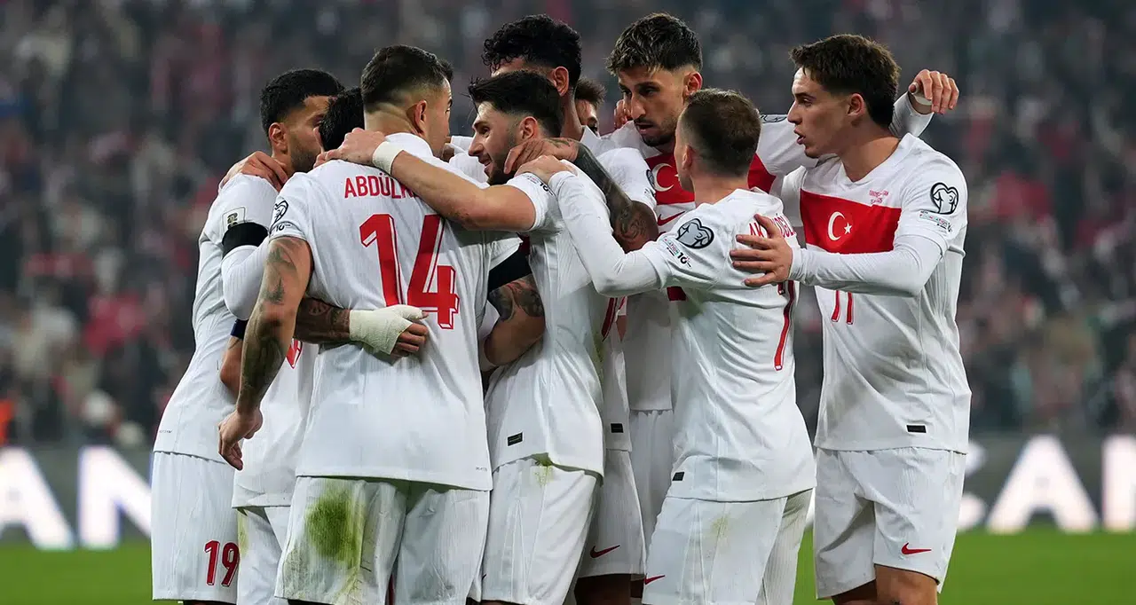 Hedef Dünya Kupası: Türkiye-Romanya maçı ilk 11'ler belli oldu