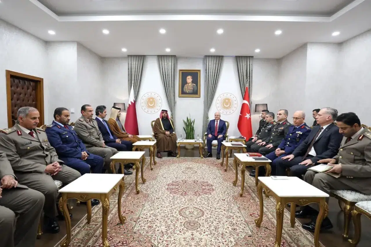 Milli Savunma Bakanı Güler Katar heyetini ağırladı
