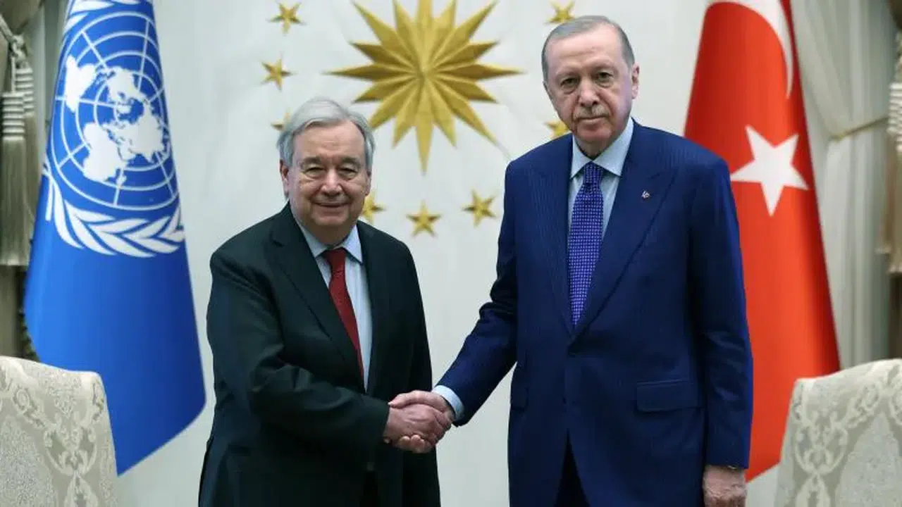 Cumhurbaşkanı Erdoğan'dan BM Genel Sekreteri Guterres'e barış ödülü