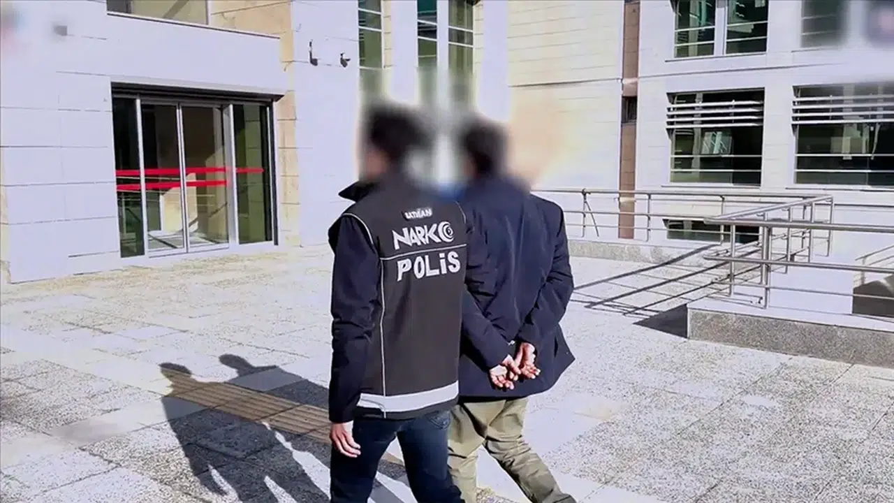 73 ilde düzenlenen uyuşturucu operasyonlarında 958 şüpheli gözaltına alındı