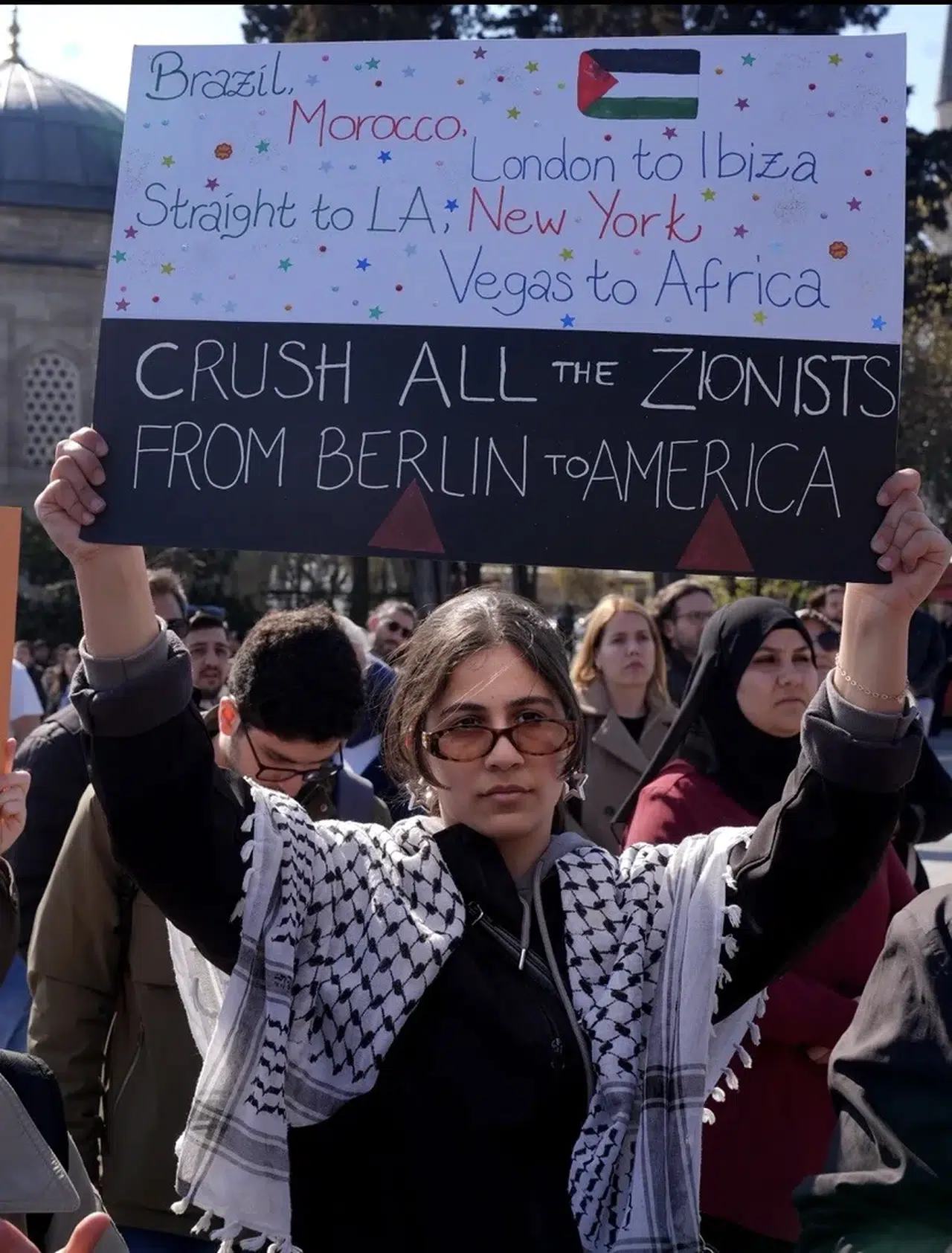 Beşiktaş’ta İsrail’in “idam yasası” protesto edildi