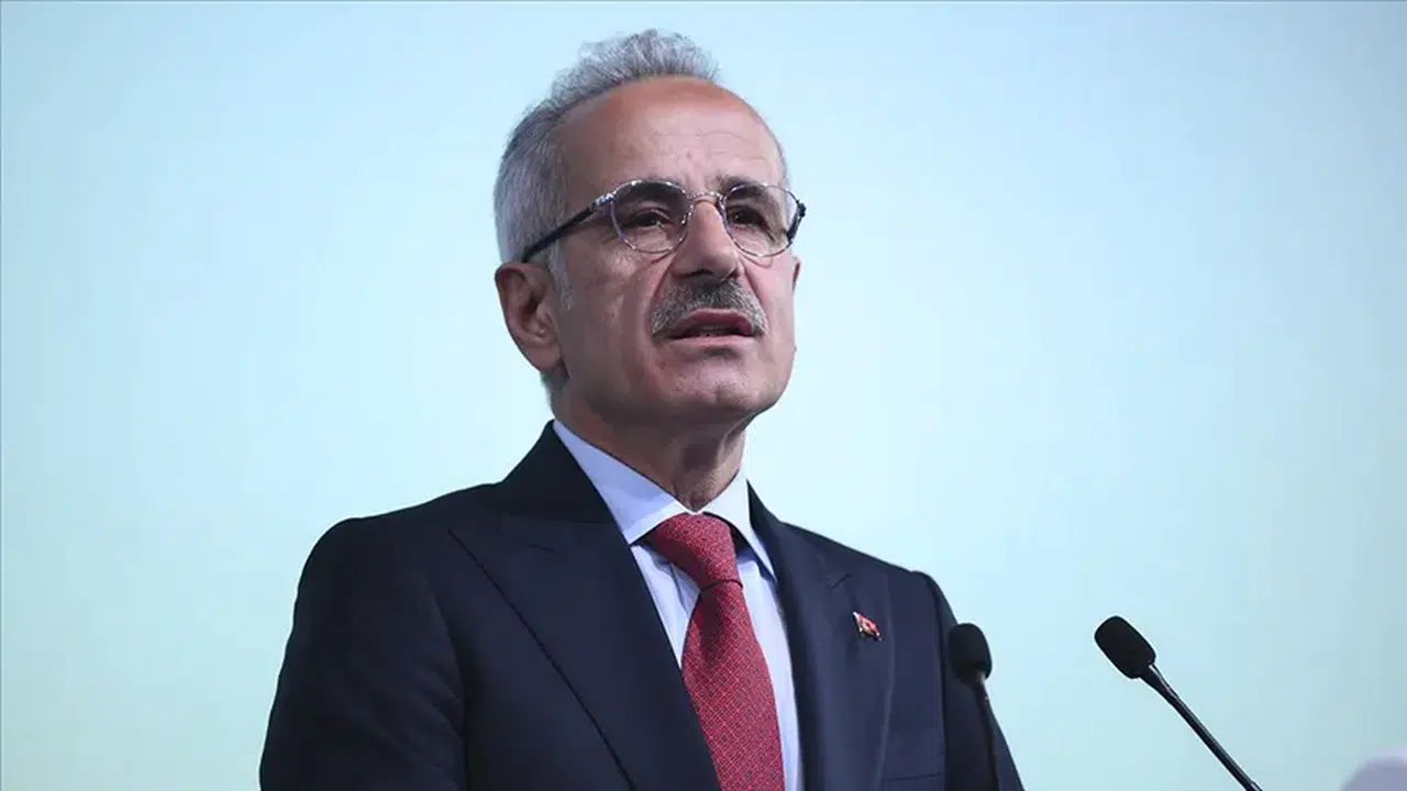 Uraloğlu: “Türkiye’de net olarak bir jet yakıtı problemi yok”