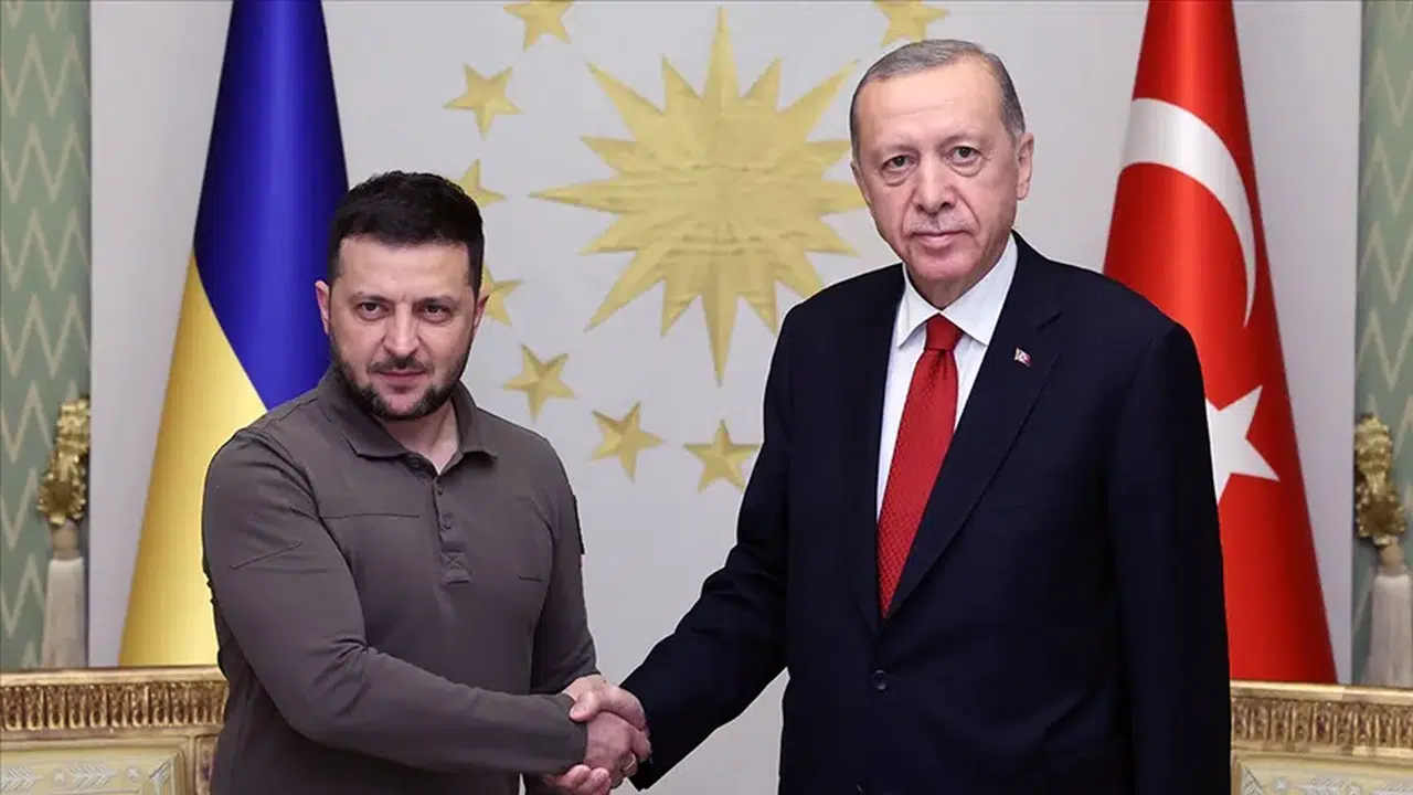 Ukrayna Devlet Başkanı Zelenskiy İstanbul’a geldi