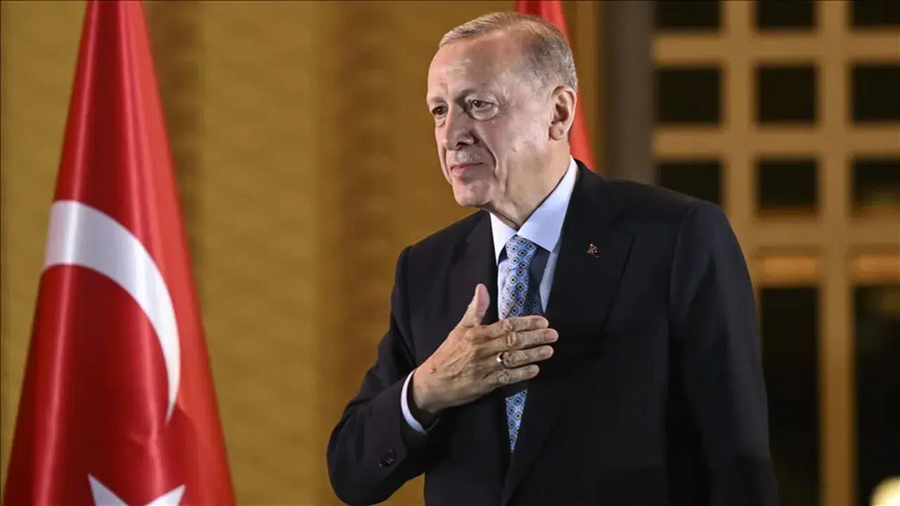 Cumhurbaşkanı Erdoğan, 8. Cumhurbaşkanı Turgut Özal'ı andı