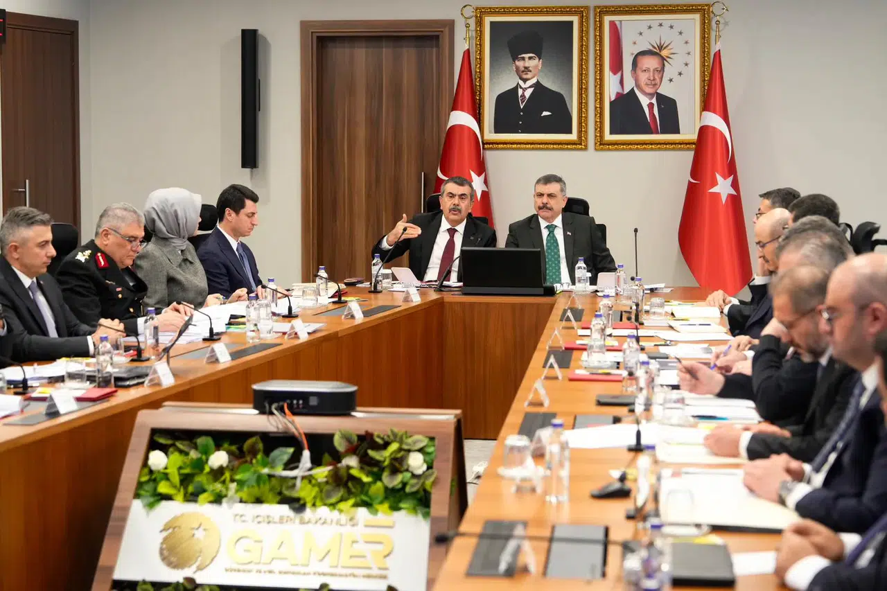 Okul çevrelerinde güvenlik zirvesi: Bakanlar başkanlığında kritik toplantı