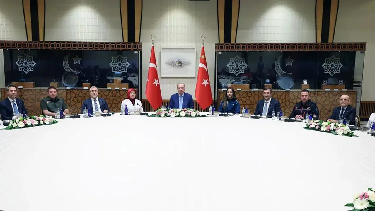 Cumhurbaşkanı Erdoğan’dan Beştepe’de 1 Mayıs mesajı: "Bu bayram benim de bayramım"