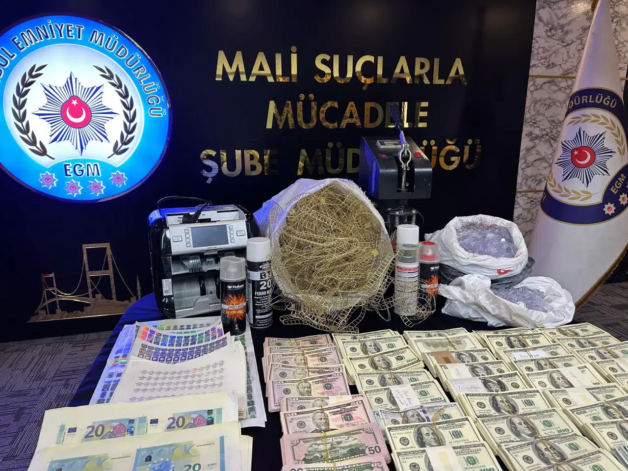 İstanbul’da sahte döviz ve altın operasyonunda 2 şüpheli gözaltına alındı