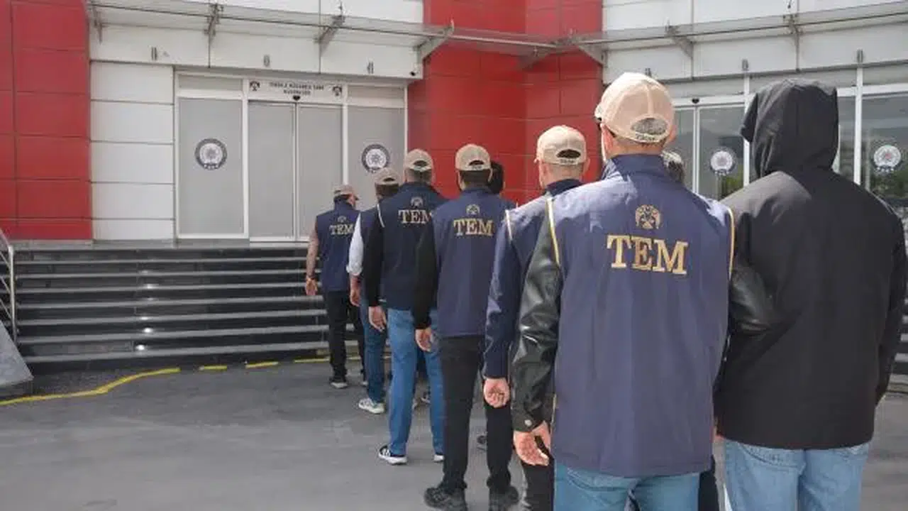 Malatya merkezli 17 ilde FETÖ operasyonu: 23 şüpheli gözaltında