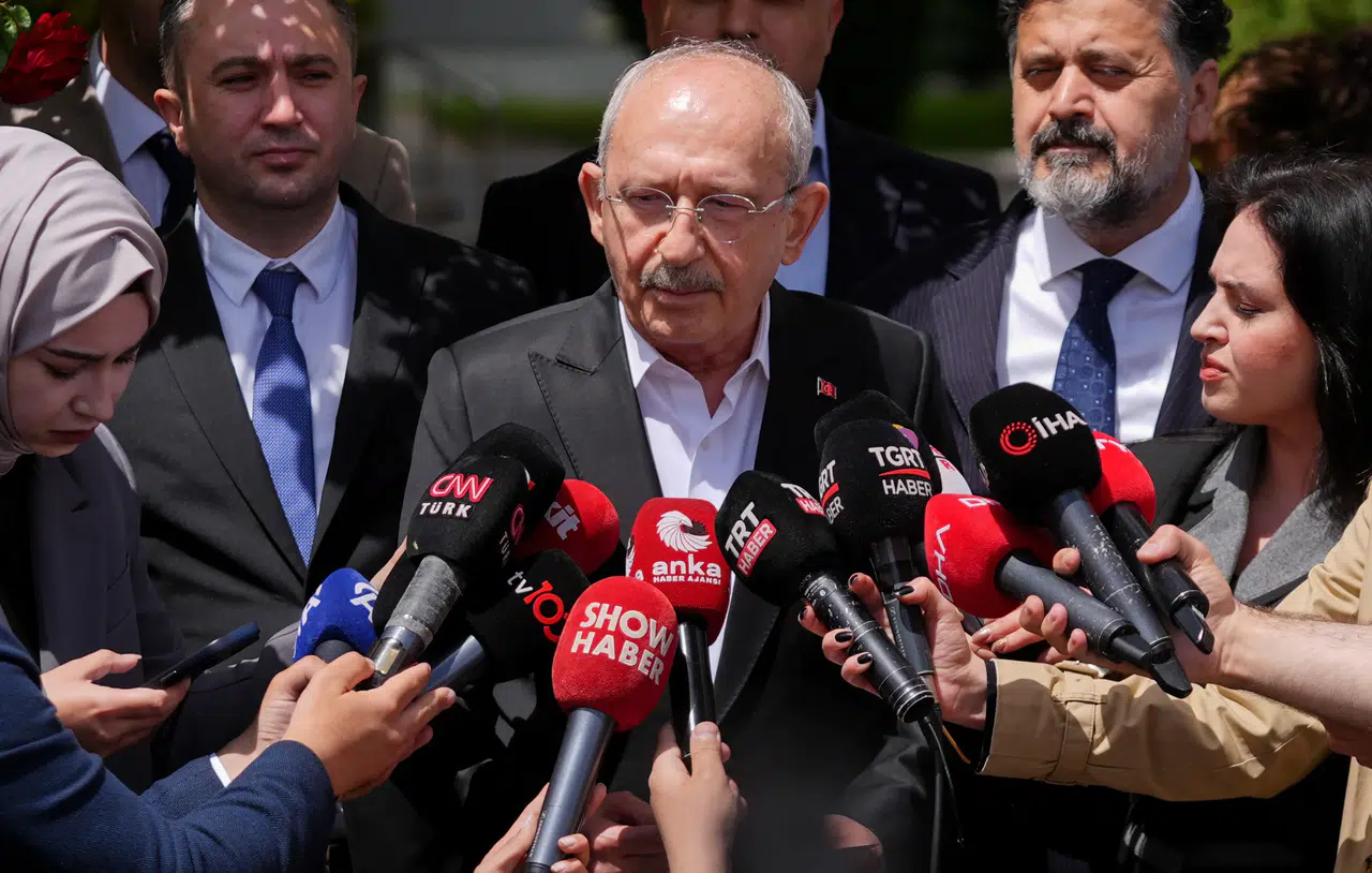 Kılıçdaroğlu: "Köklerimize ve ahlakımıza sahip çıkmak zorundayız"