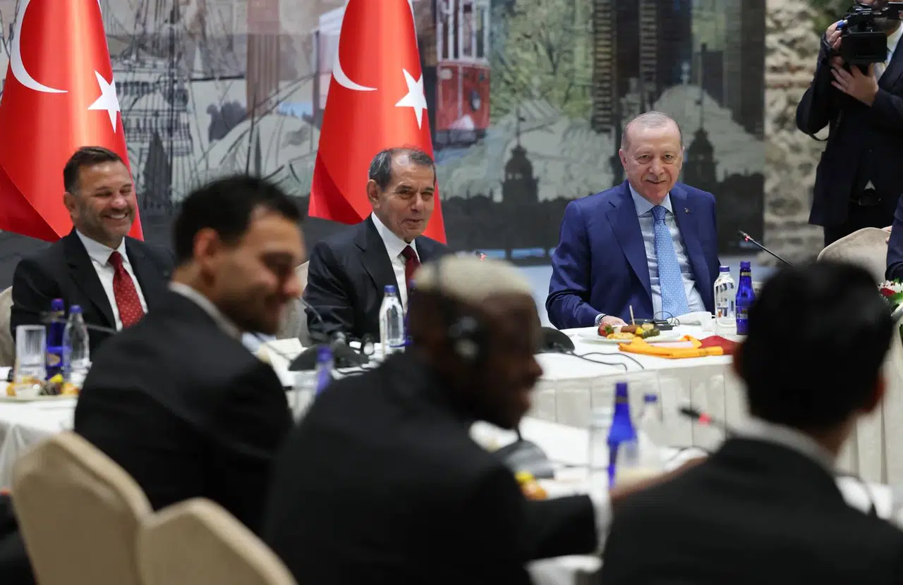 Cumhurbaşkanı Erdoğan, Süper Lig şampiyonu Galatasaray’ı kabul etti