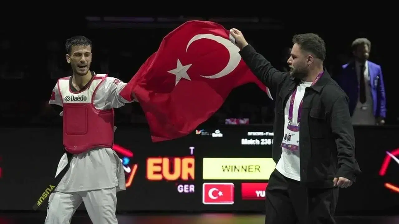 Milli para tekvandocu Yusuf Yünaçtı Avrupa Şampiyonu oldu