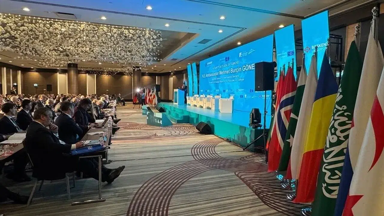 “18. İstanbul Güvenlik Konferansı”nda bölgesel güvenlik ve savunma iş birliği mesajı