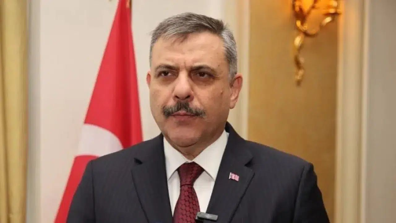 Bakan Çiftçi’den bayram trafiği mesajı: “Türkiye sadece şehir değiştirmiyor, hasret taşıyor”