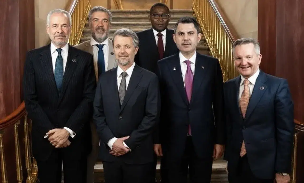 Bakan Kurum, Danimarka Kralı Frederik ile görüştü