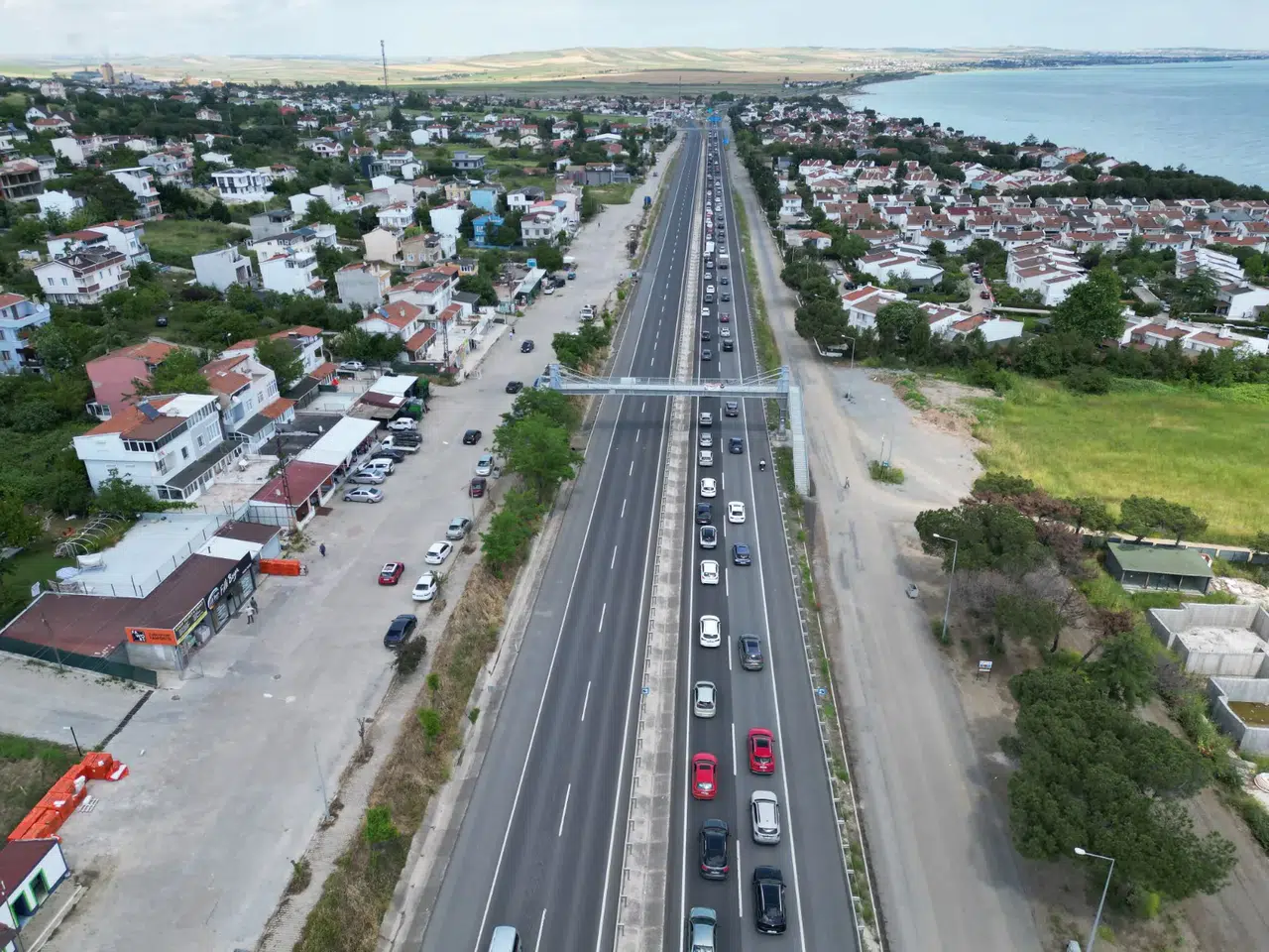 Tekirdağ-İstanbul kara yolunda dönüş trafiği yoğunlaştı