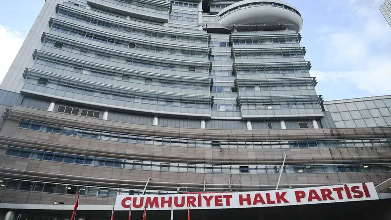 Kılıçdaroğlu’nun avukatından Emniyet’e başvuru: “Genel merkez teslim edilsin”