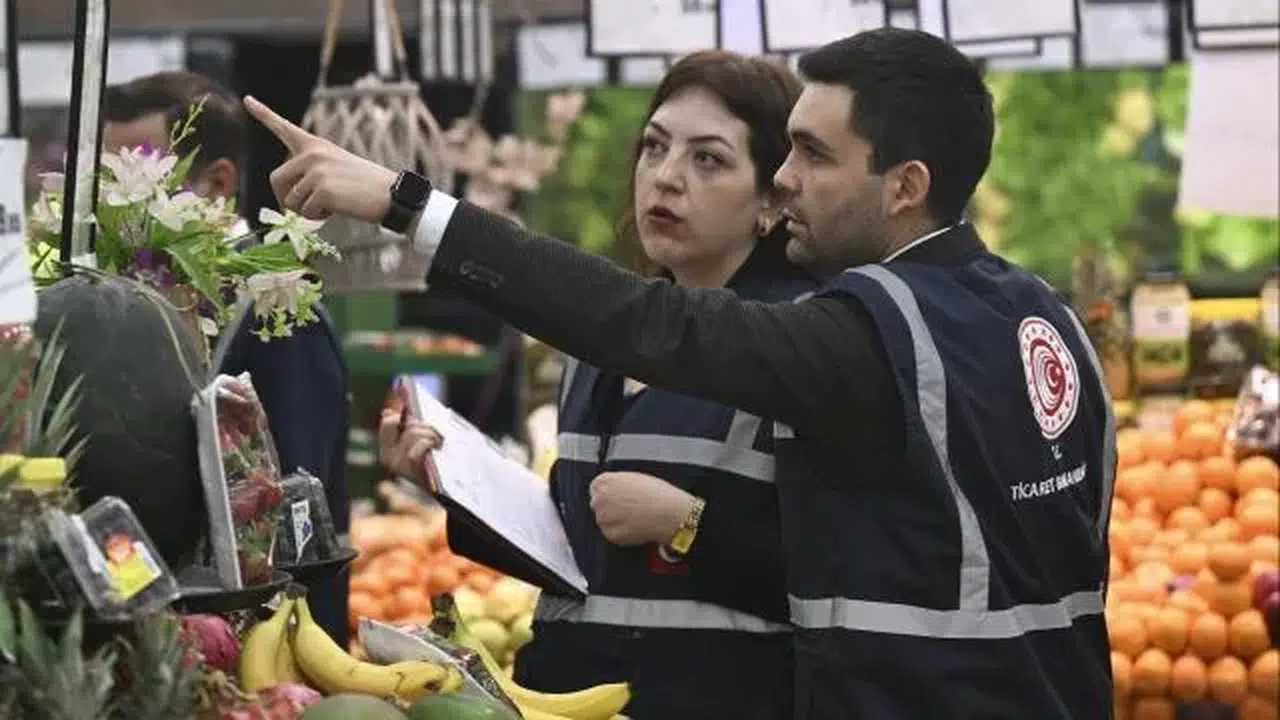 Fahiş fiyat denetimlerinde milyonluk yaptırım: 1258 işletmeye ceza yağdı