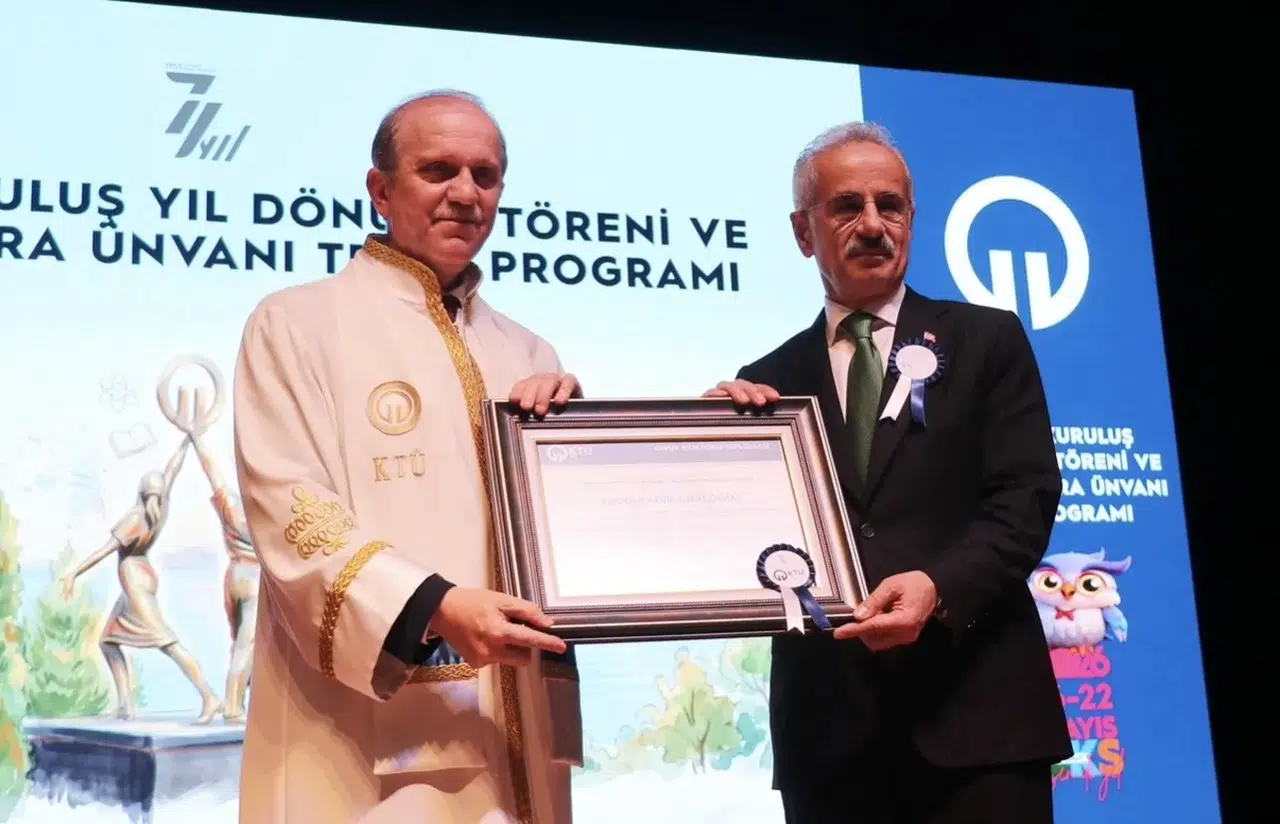 Bakan Uraloğlu’na KTÜ’den fahri doktora unvanı