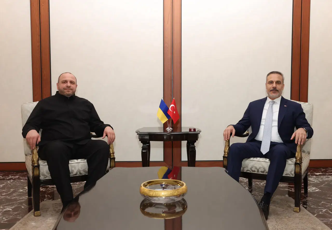 Bakan Fidan, Ukrayna Ulusal Güvenlik ve Savunma Konseyi Sekreteri Umerov ile bir araya geldi