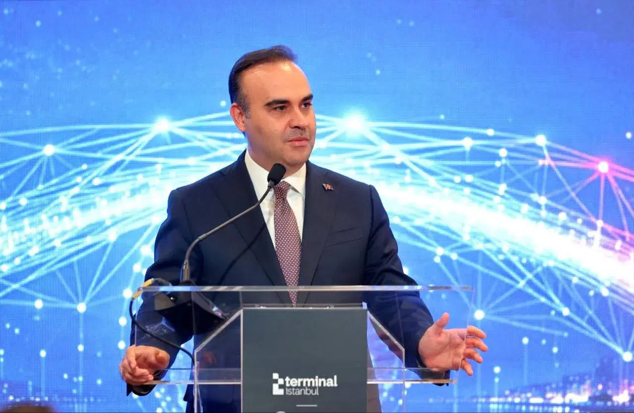 Bakan Kacır: “Türkiye 276 milyar dolarlık ihracatıyla bölgesinin en güçlü üretim merkezlerinden biri”