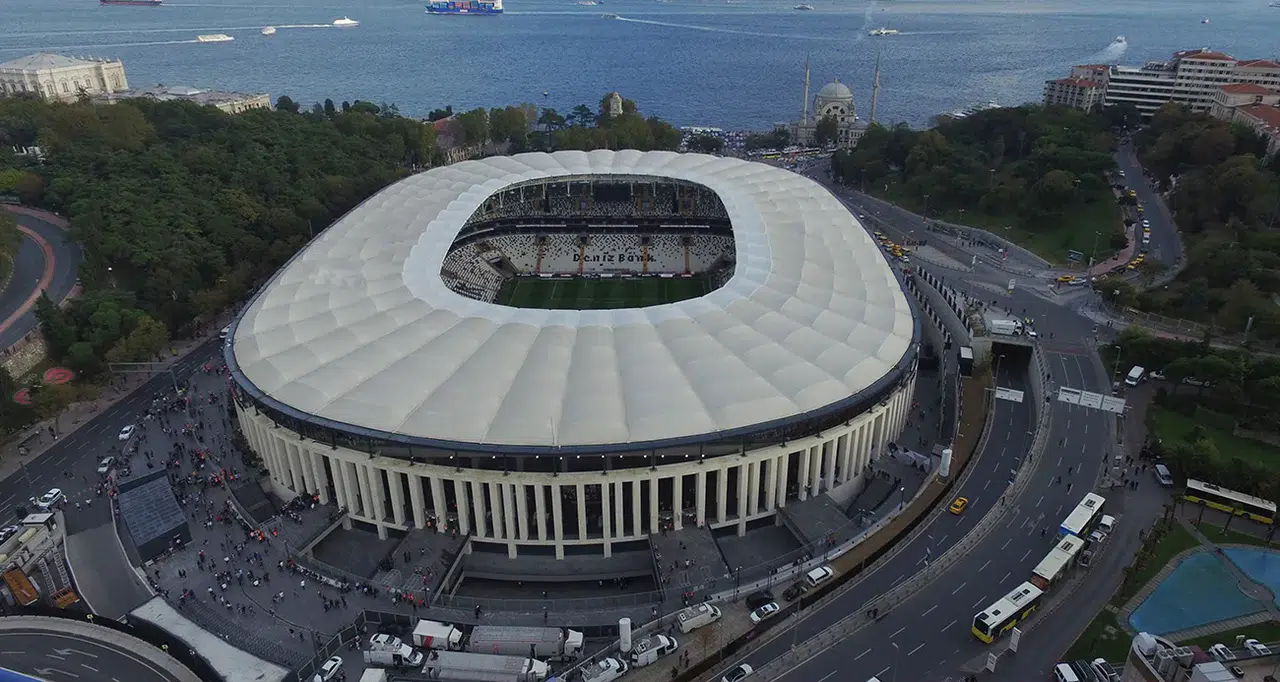 UEFA Avrupa Ligi final heyecanı Beşiktaş Meydanı’nda yaşanacak