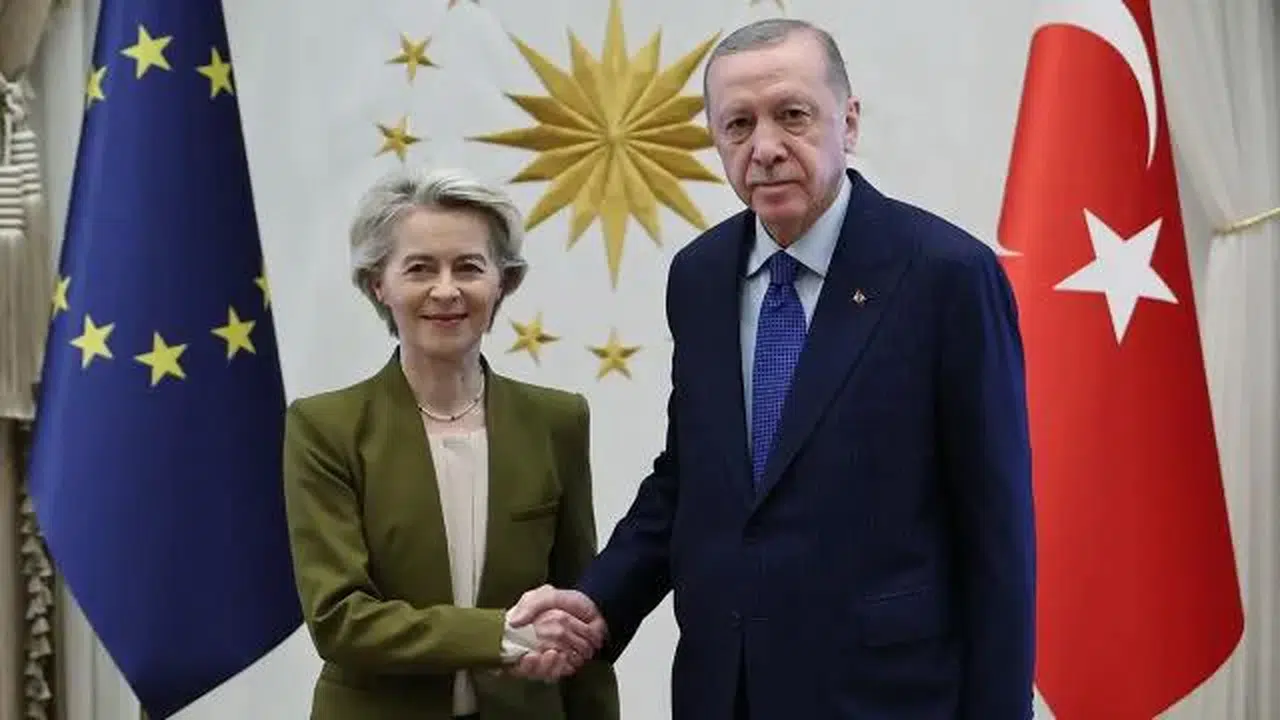 Cumhurbaşkanı Erdoğan, AB Komisyonu Başkanı Von Der Leyen ile görüştü