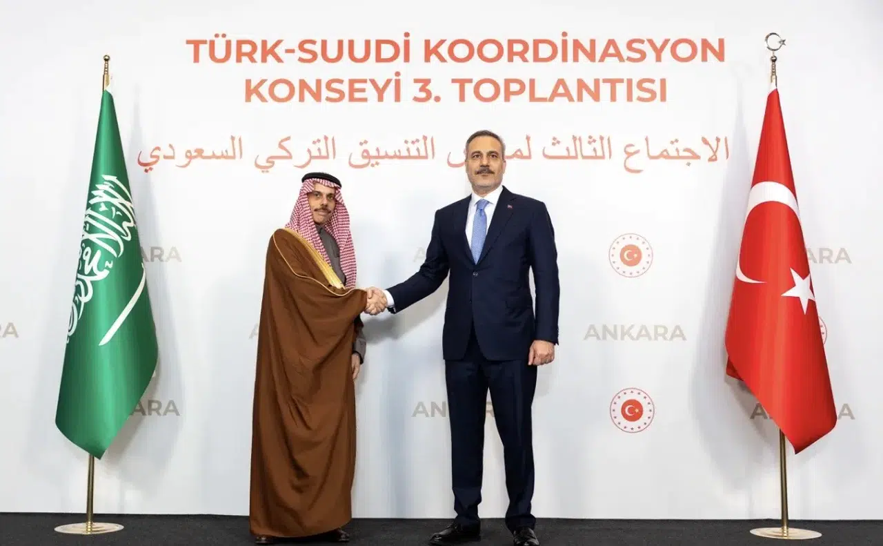 Bakan Fidan, Suudi Arabistanlı mevkidaşı Bin Ferhan ile görüştü