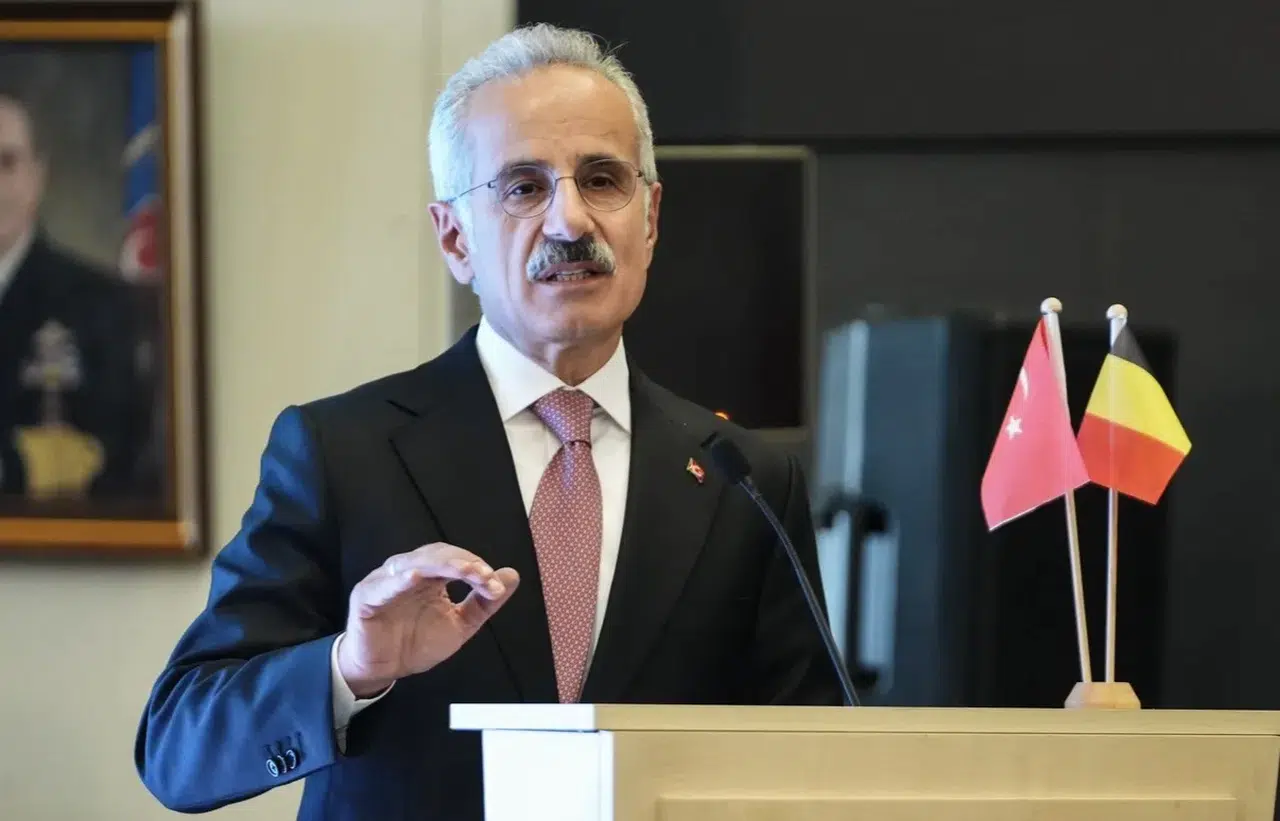 Bakan Uraloğlu: “Belçika ile karşılıklı yatırım ve iş birliklerini artırmamız gerekir”