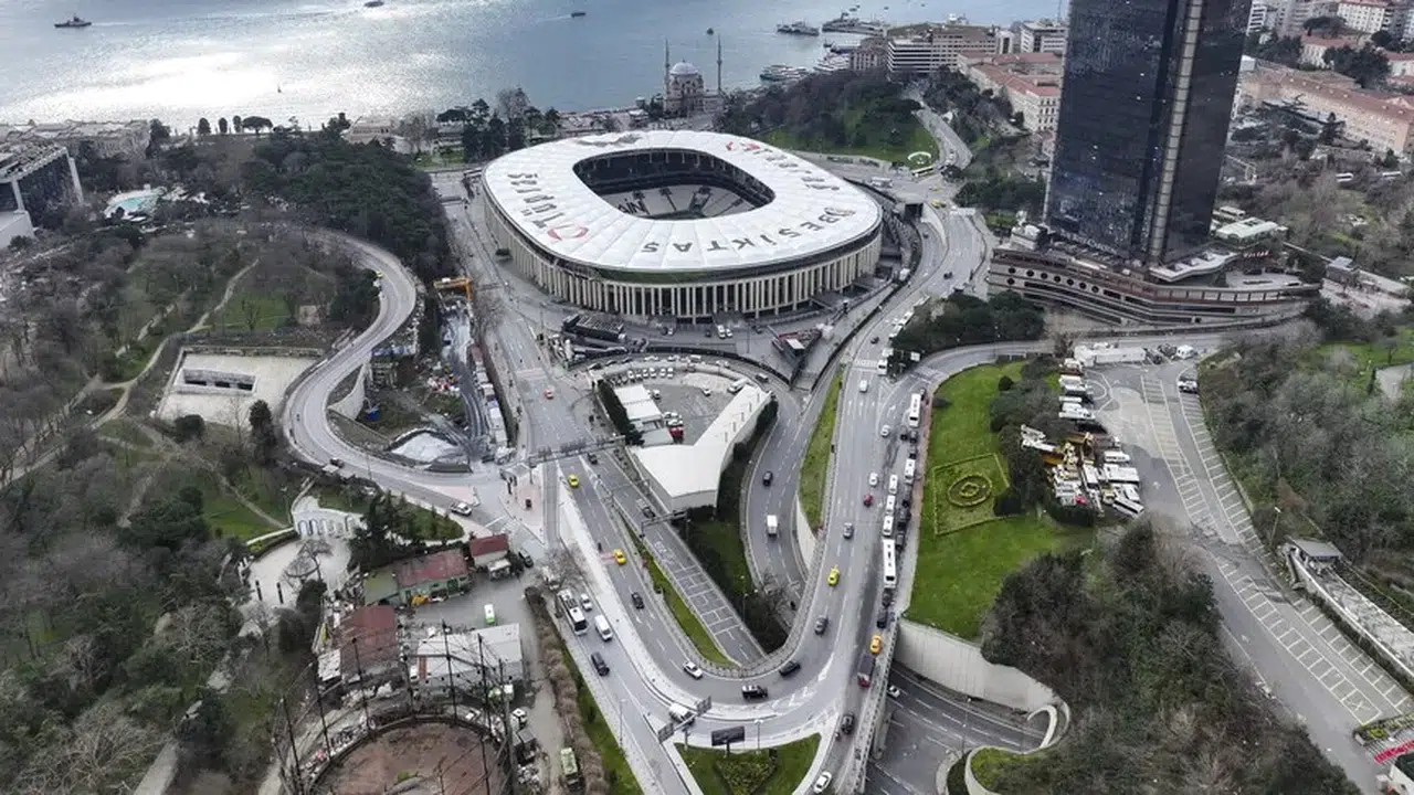 stanbul’da UEFA Avrupa Ligi finali öncesi trafik tedbirleri açıklandı