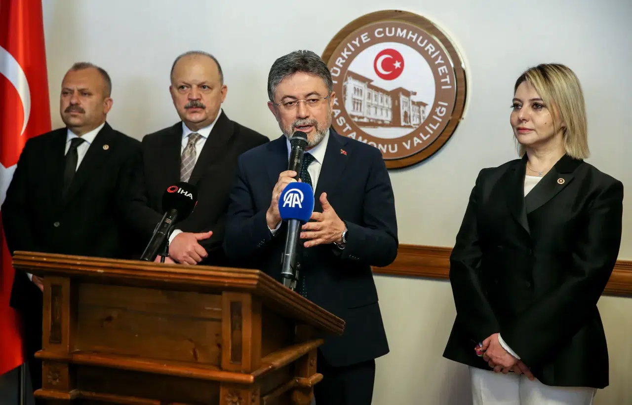 Bakan Yumaklı’dan orman yangınlarına karşı uyarı: “Daha fazla hassasiyet istirham ediyorum”