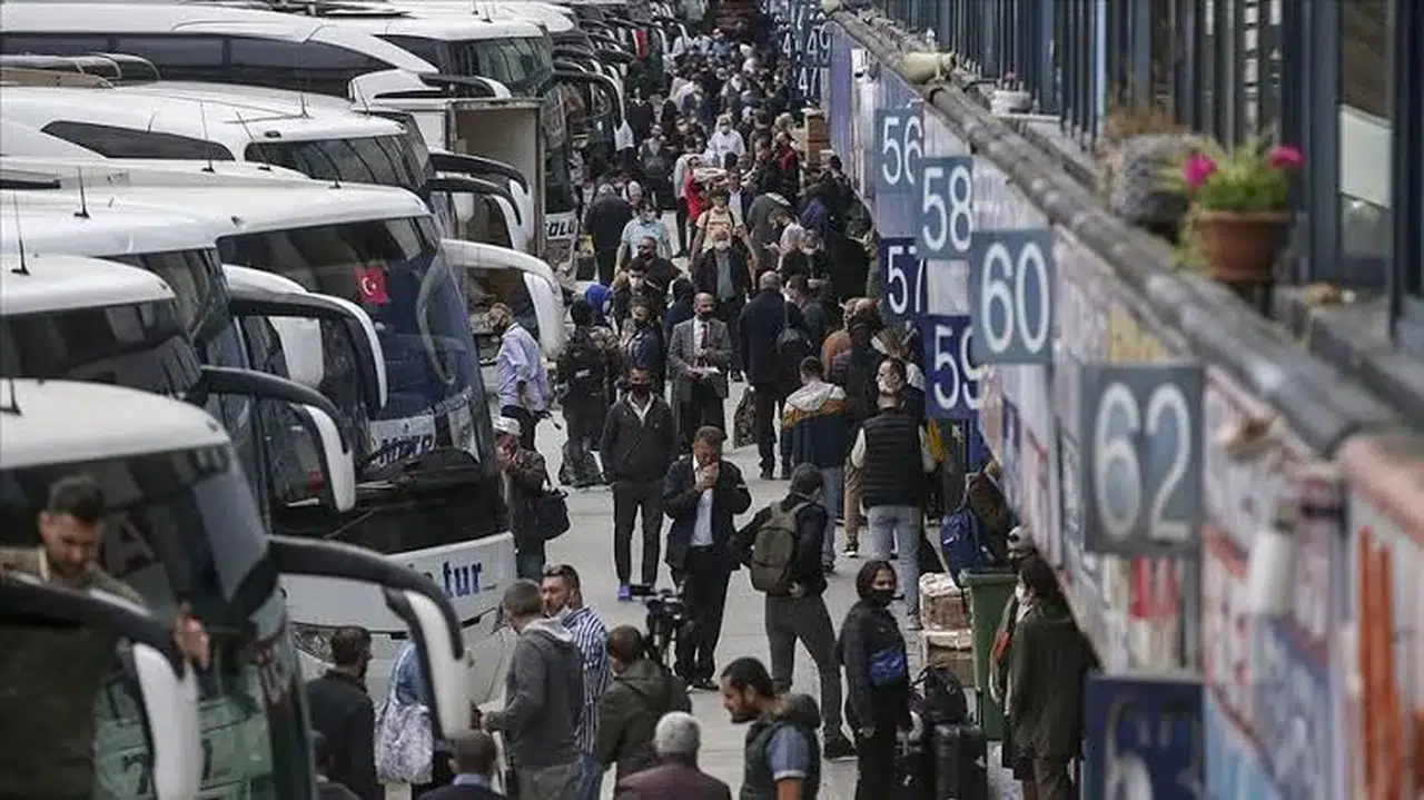 Şehirler arası otobüslerde 12 saate kadar tam iade dönemi